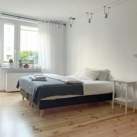 Ken 15 * Warsaw